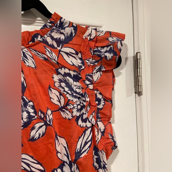 NWT C&C California Size M Blue Floral Ruffle Collar Short Sleeve Lightweight Top - Picture 6 of 10